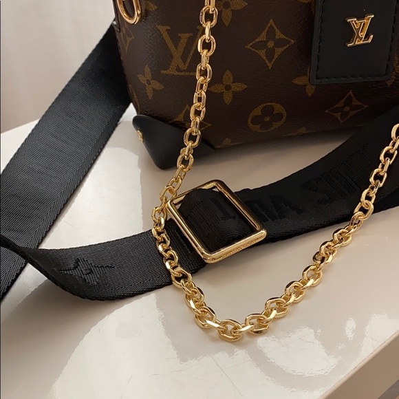 NEW!! LV Petite Malle Souple (Faux) - Picture 5 of 9